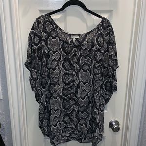 Joie Snakeskin print blouse size large